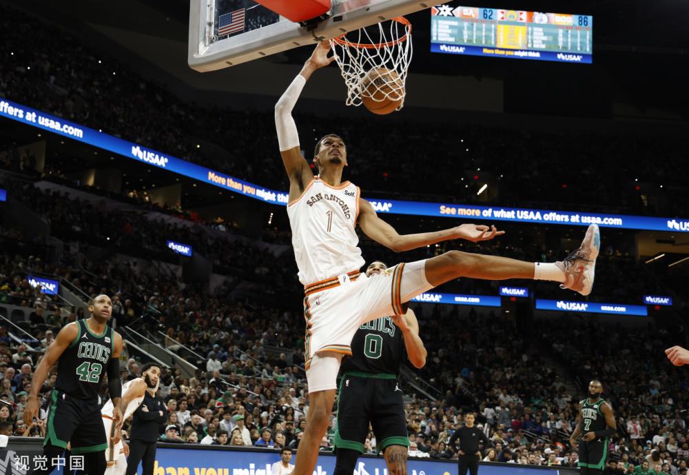 开伴随着媒 开伴随着媒