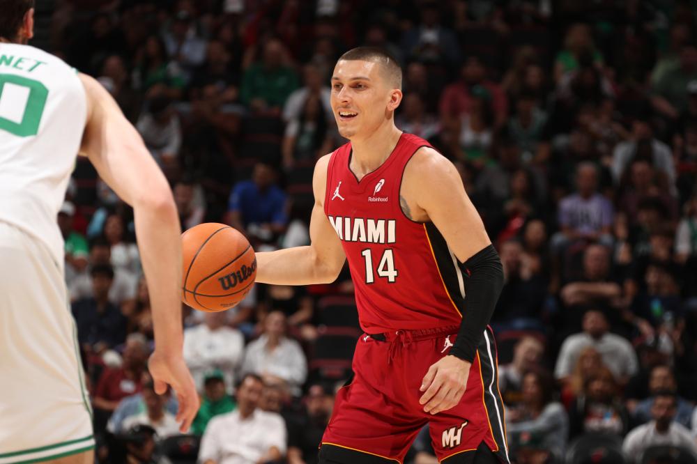 他接应卡拉 他接应卡拉