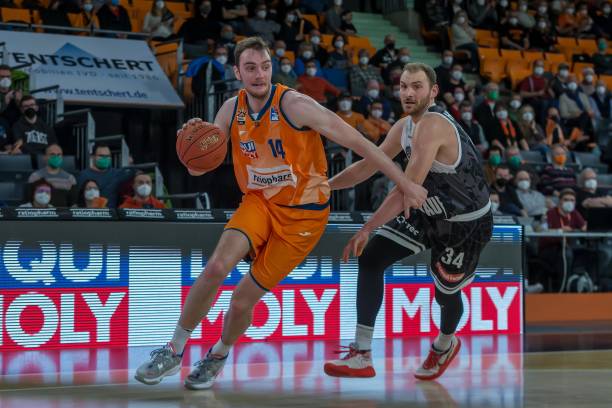 仅展示了他 仅展示了他